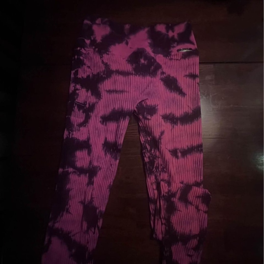 New bombshell pants
